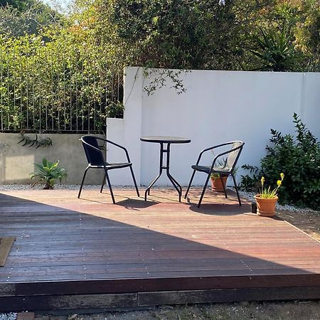 Downstairs @38 Apartment Port Elizabeth Bagian luar foto