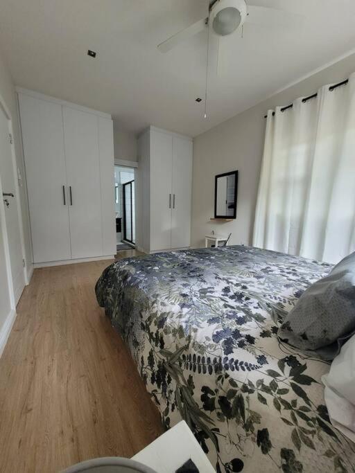 Downstairs @38 Apartment Port Elizabeth Bagian luar foto